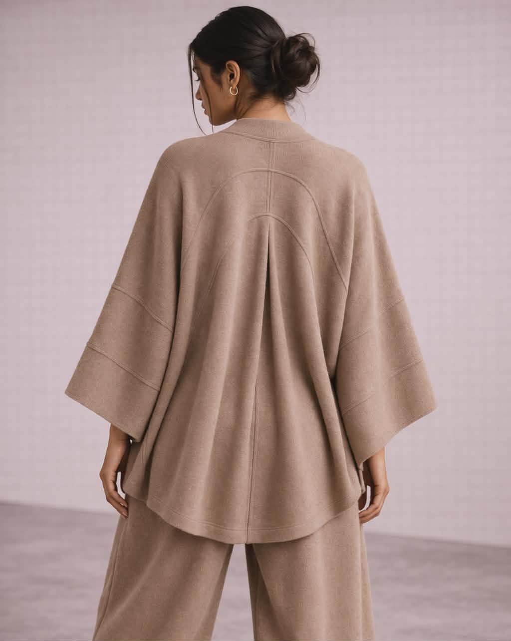 Aura Form Poncho